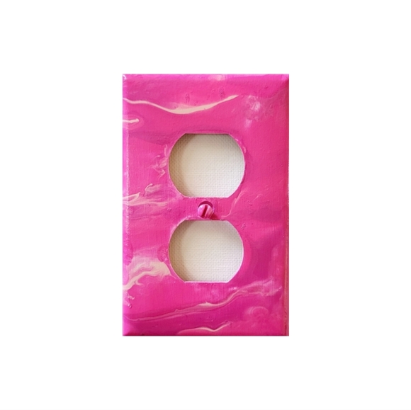 Hand Crafted Other - Hand Crafted Pink Abstract Design Duplex Outlet Wall Plate